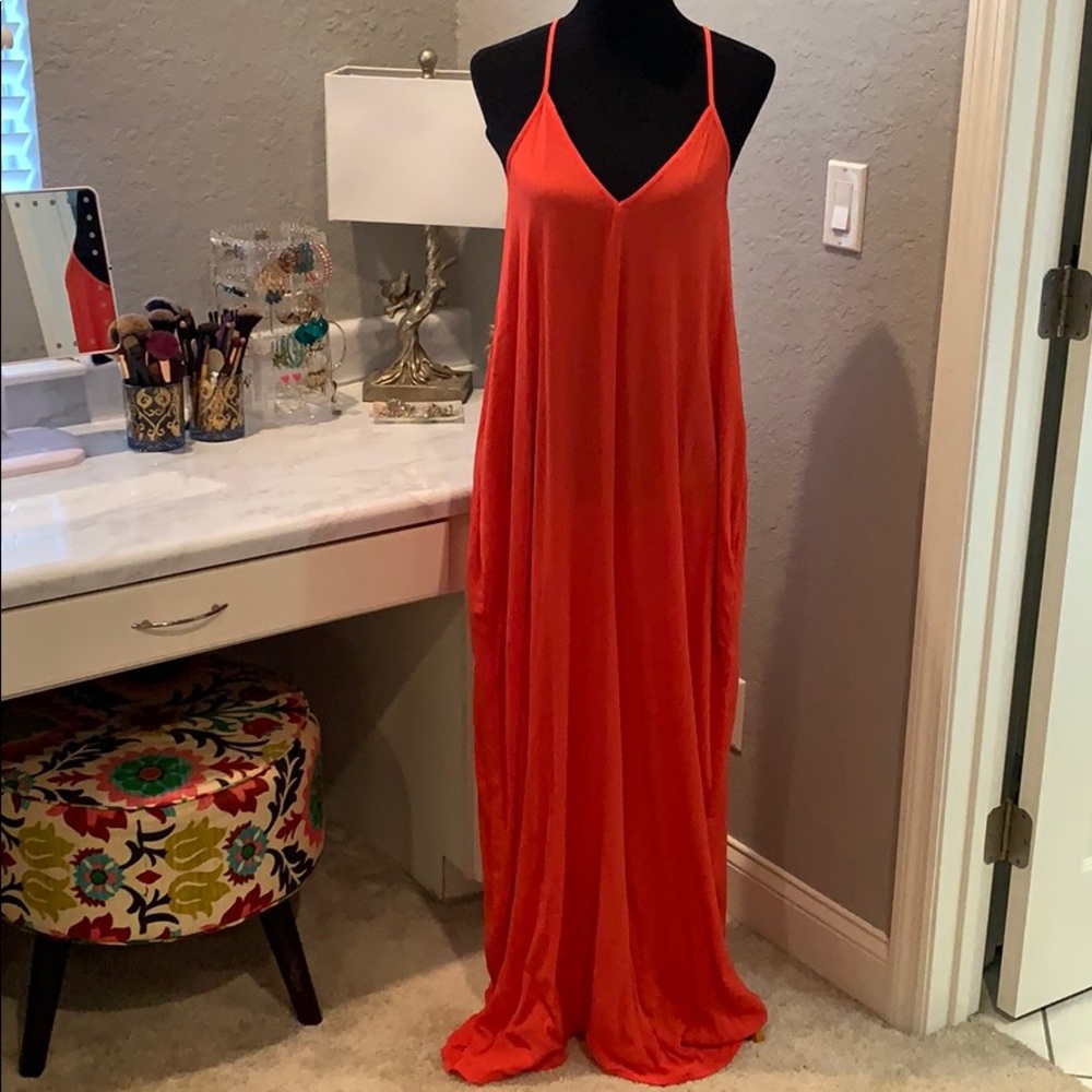 Red Maxi w/pockets